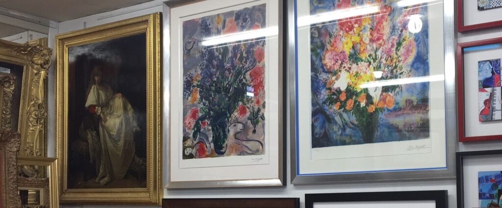 Tableaux encadrés présentés dans l’atelier